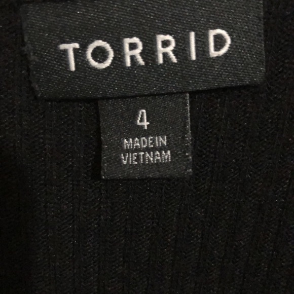 Torrid black ribbed sweater with lace size 4 - Picture 2 of 8